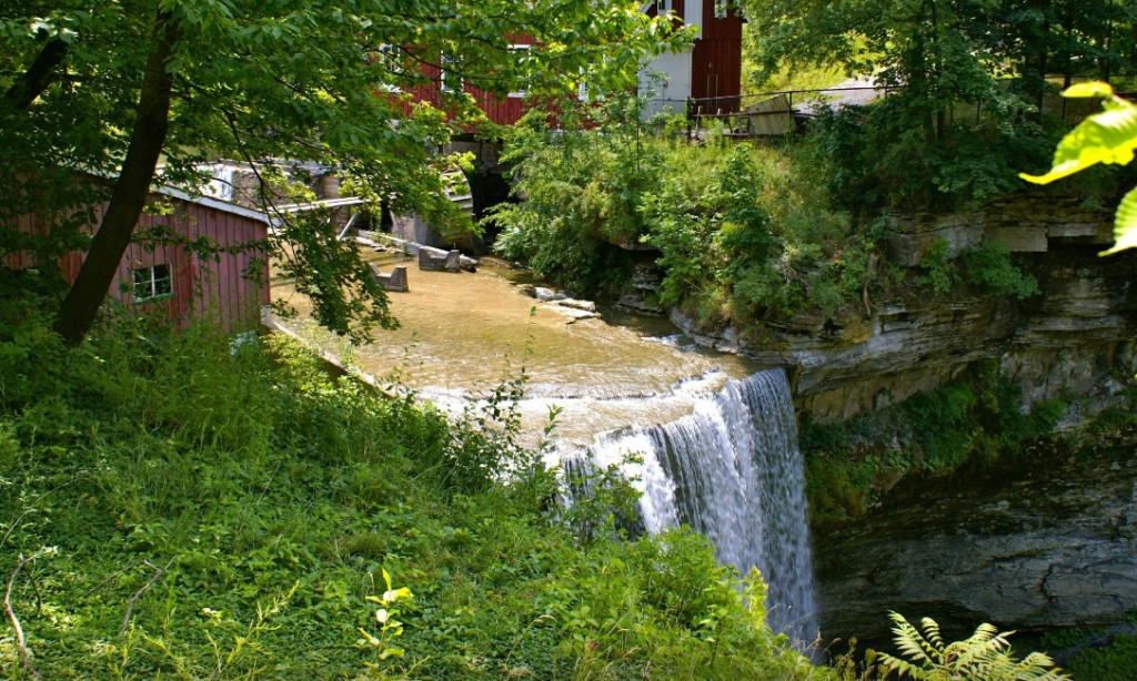 Explore Niagara