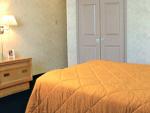 Family Suite separate guest room