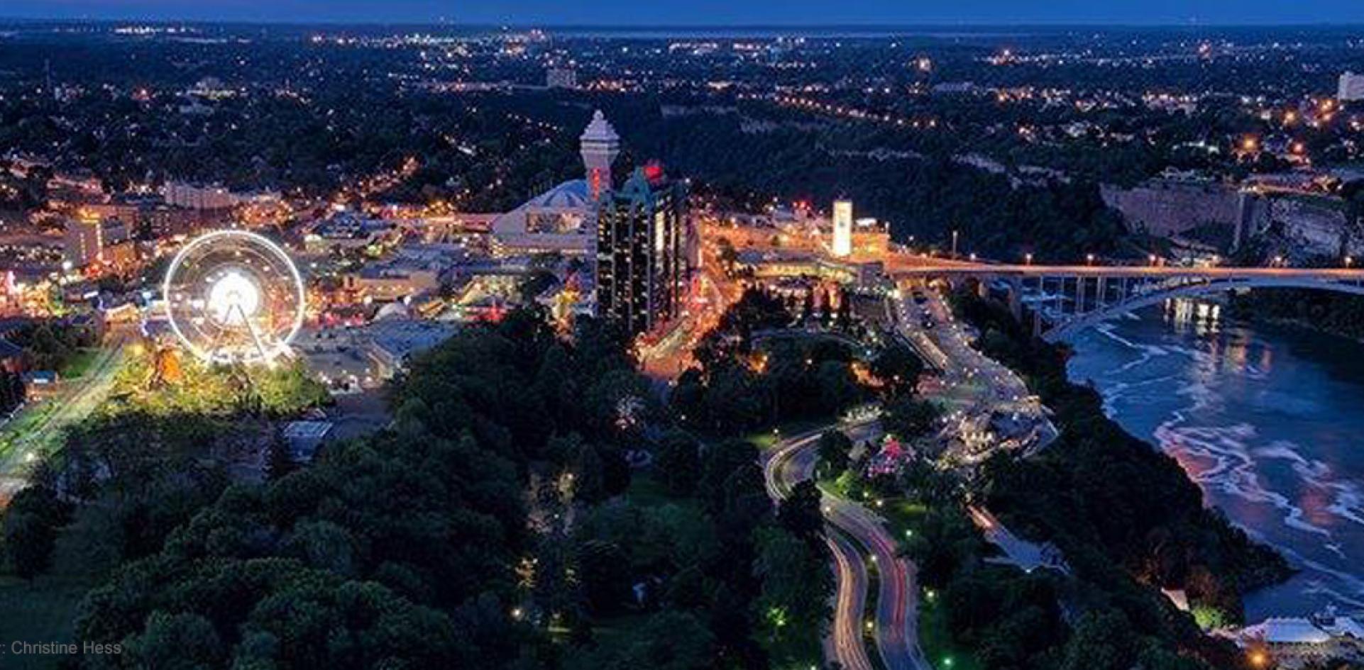 Car Factory Outlet >> Niagara Falls Border | Clifton Hill, Niagara Falls Canada Car Factory Outlet >> Niagara Falls Border | Clifton Hill, Niagara Falls Canada