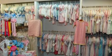 Kids clothing in Niagara Falls