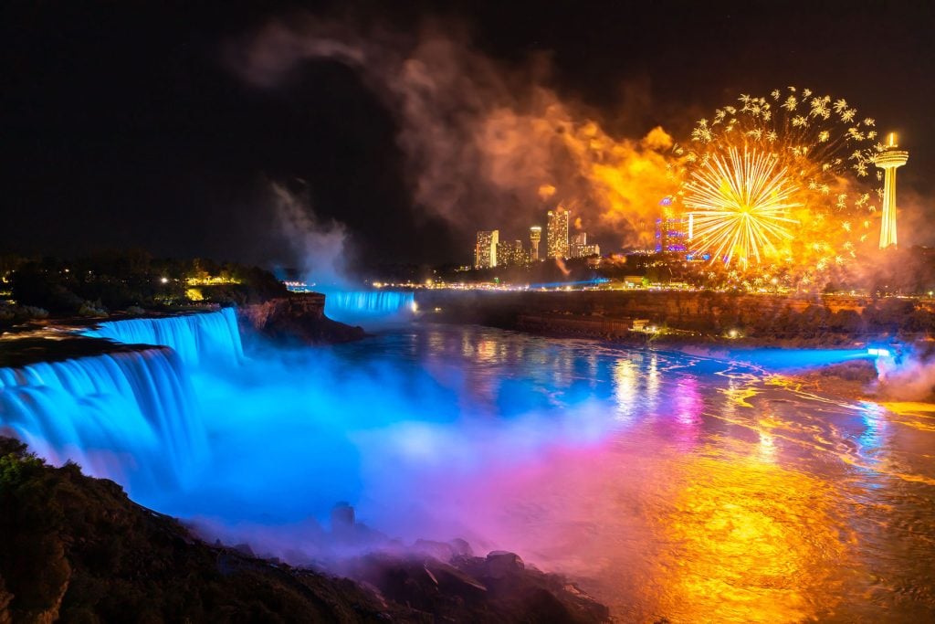 Niagara Falls Fireworks Show