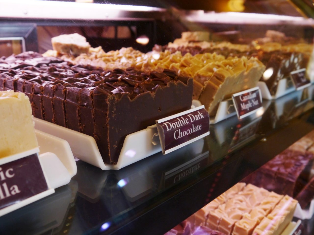 Top 5 Best Sellers at the Fudge Factory, Niagara Falls