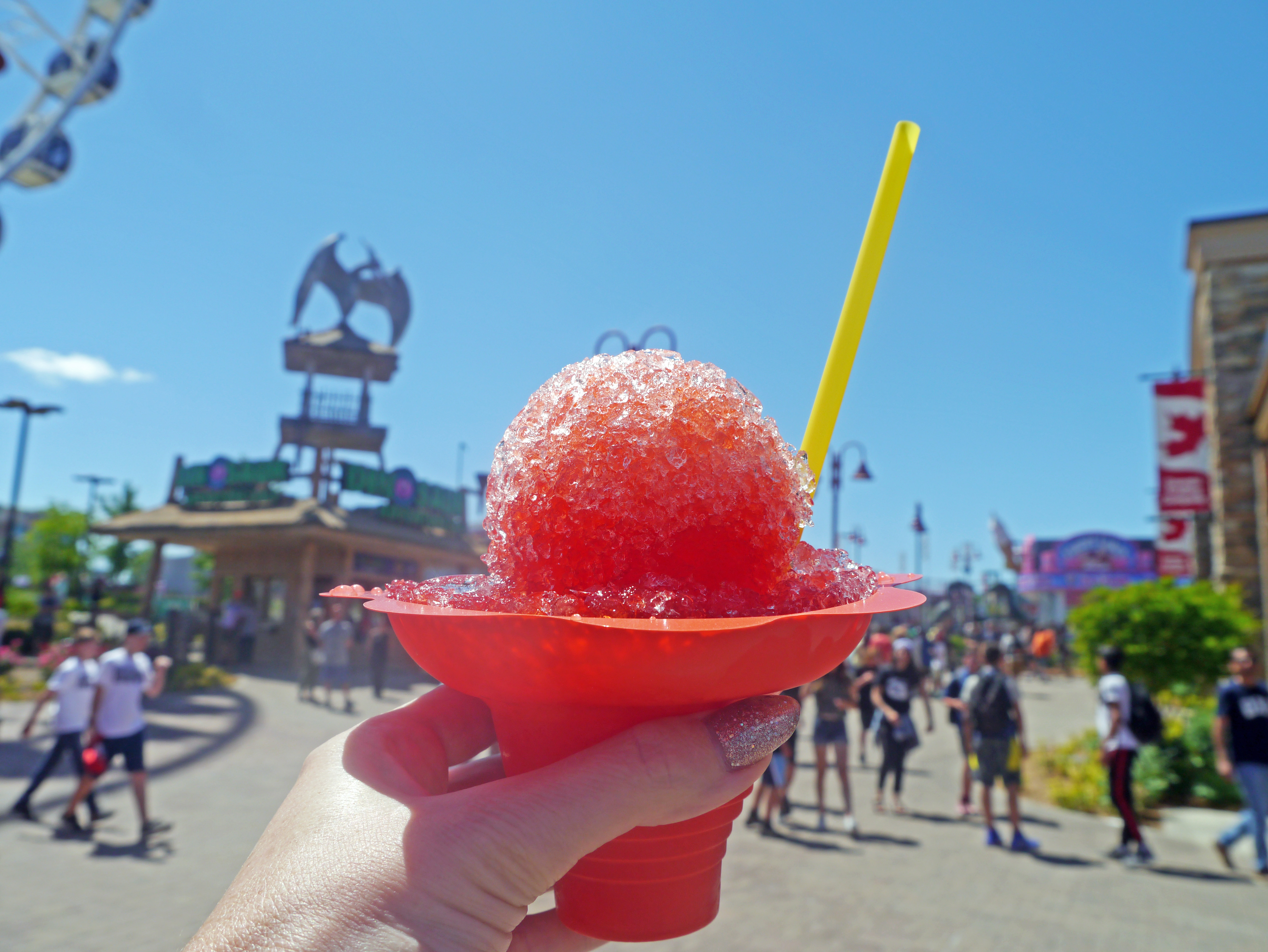 5 Ways To Cool Off On Clifton Hill, Niagara Falls Ways To Cool Off On Clifton Hill, Niagara Falls
