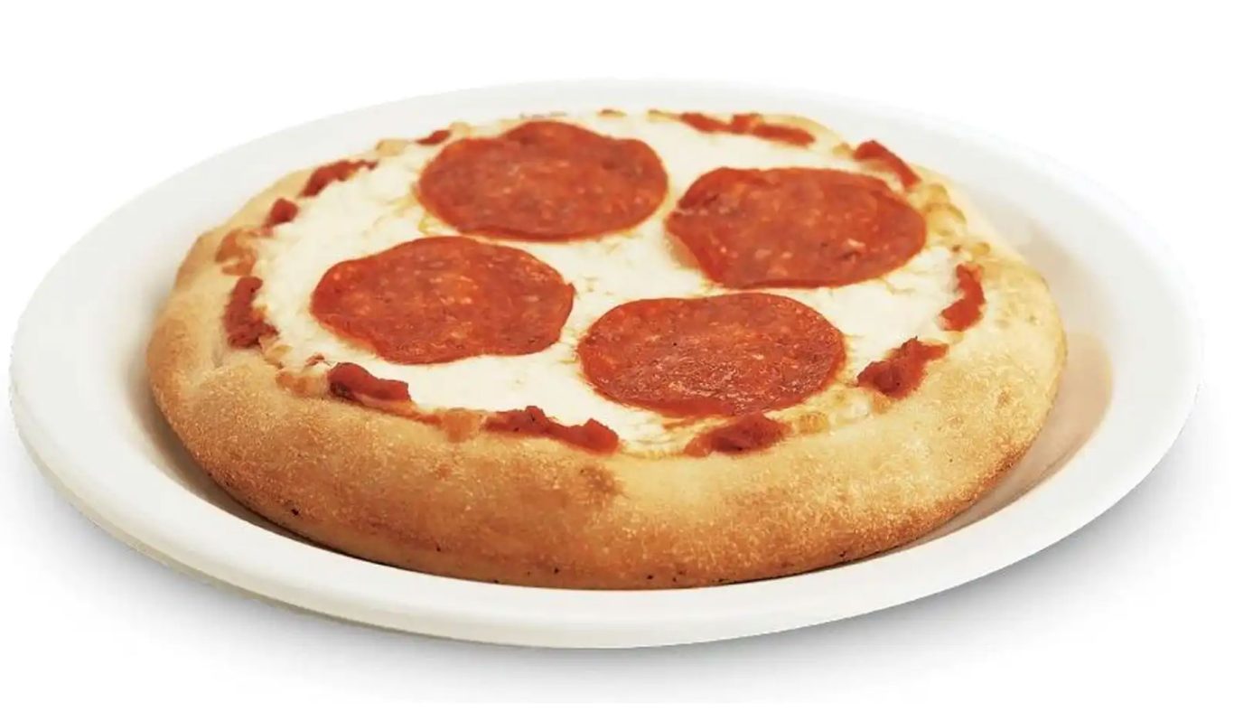 Pint-Sized Pizza (6") Pizza sauce, pizza mozzarella, and any topping you want – just pick one!