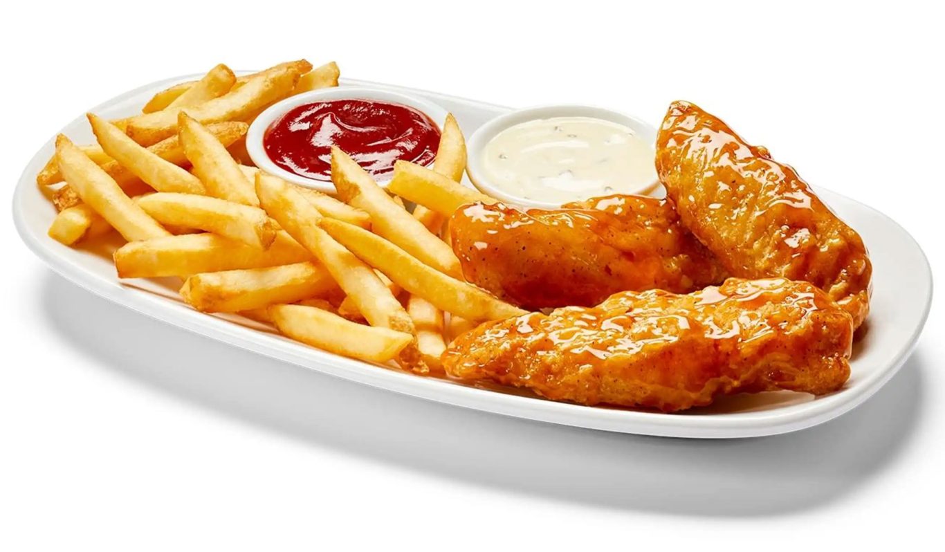 Sauced-Up Crispy Chicken Fingers
Crispy Chicken Fingers tossed in your choice of Mild, BBQ or Honey Garlic sauce. Served with ranch for dipping.