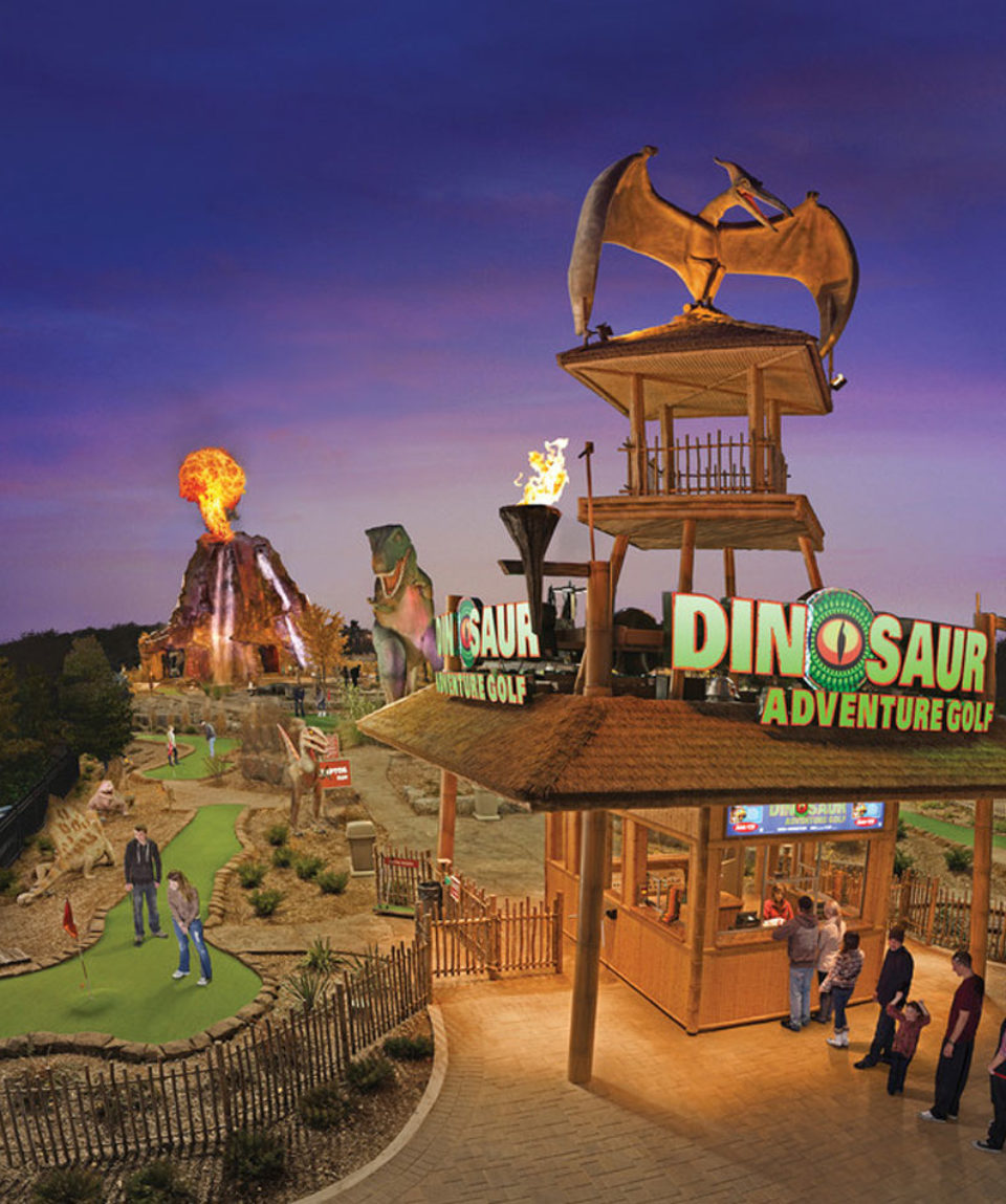 Dino Adventure Golf Nighttime