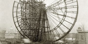 Construction of the Ferris Wheel at the 1904 World's Fair, 19 April 1904