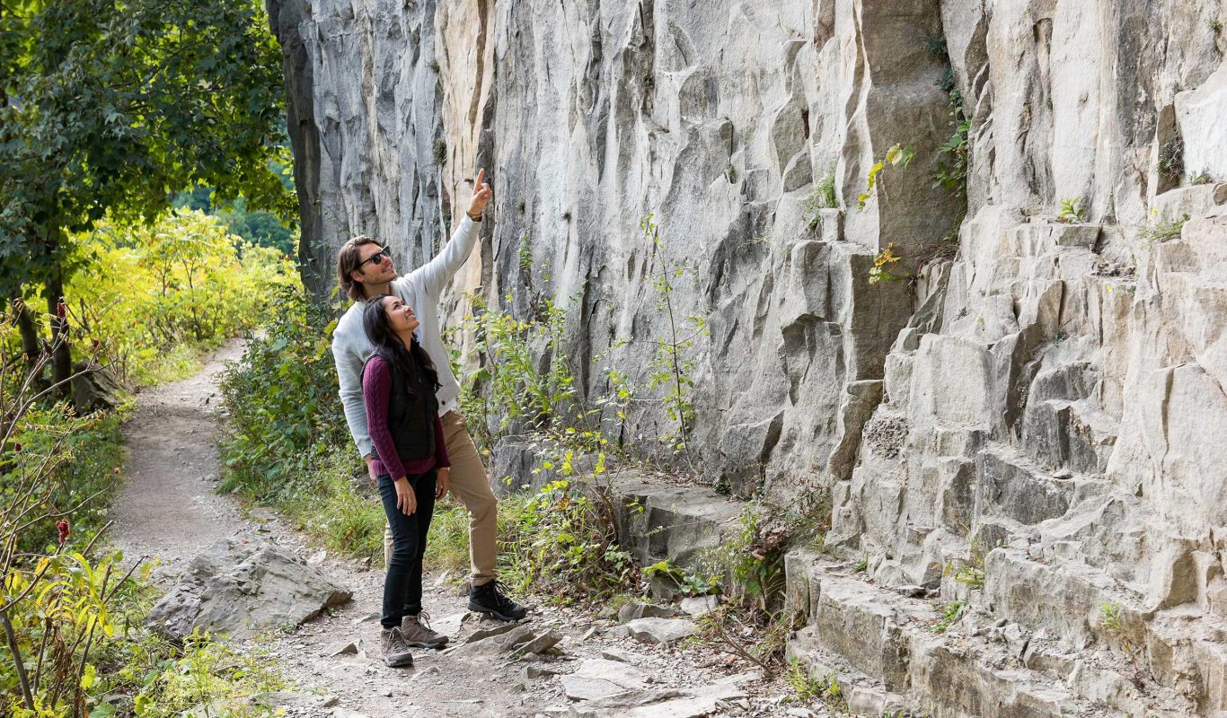 Hiking Niagara Glen