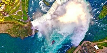 Horseshoe Falls