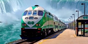 Go Train Niagara Falls