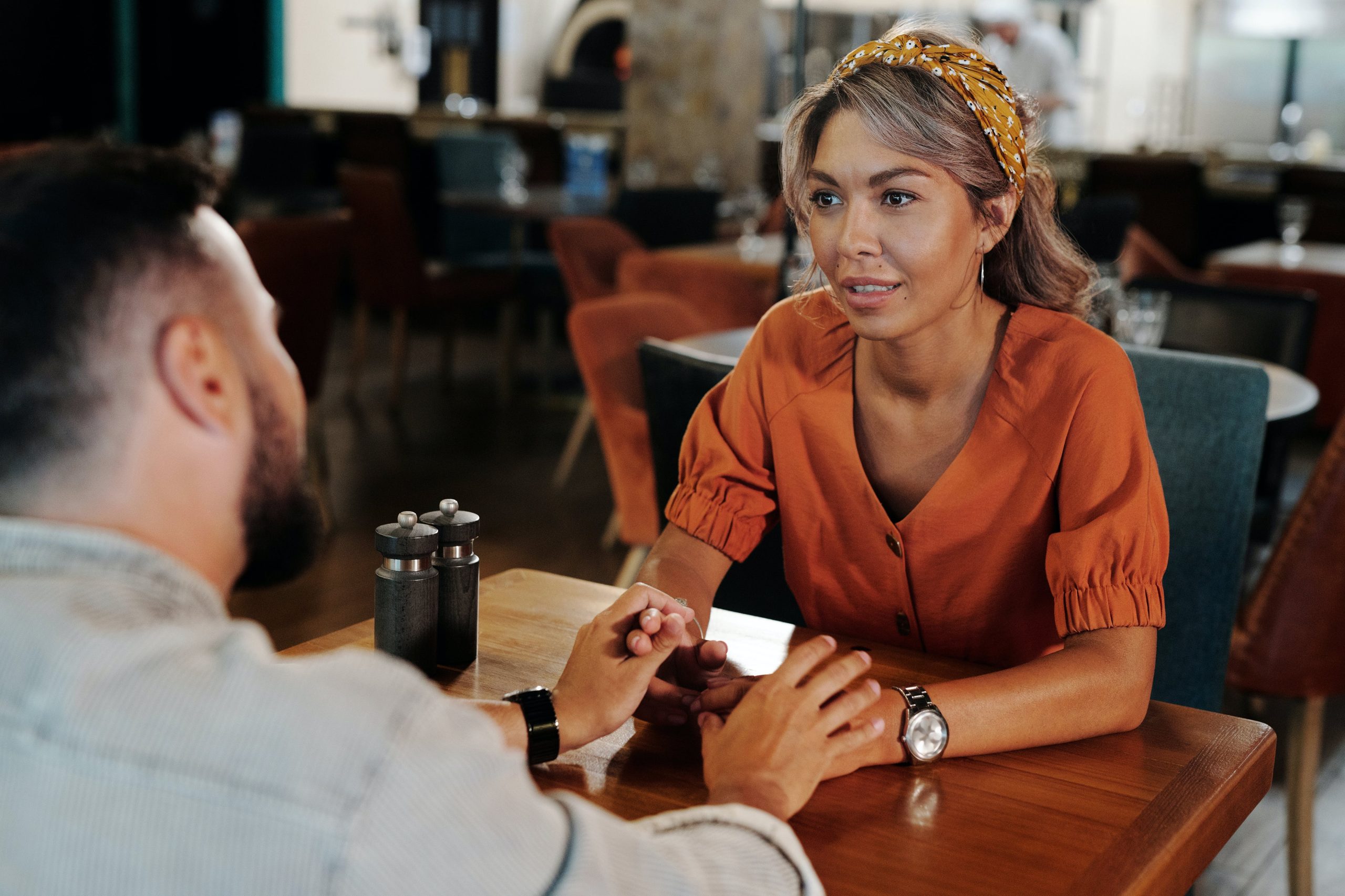 Couple Restaurant