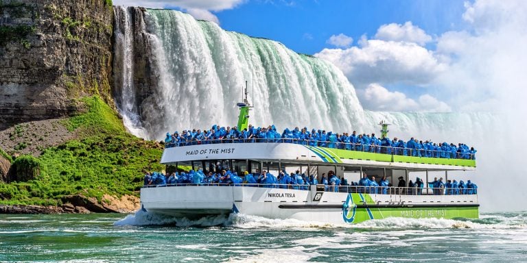 Maid of the Mist Niagara Falls