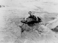 Houdini swims river in scene from The man from beyond