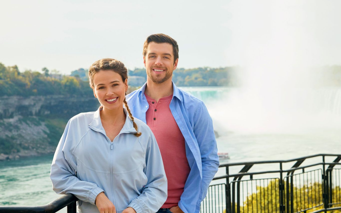 Clifton Hill Shines in Hallmark's 'Falling in Love in Niagara