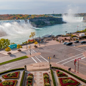 Niagara Falls Parkway and Clifton Hill intersection