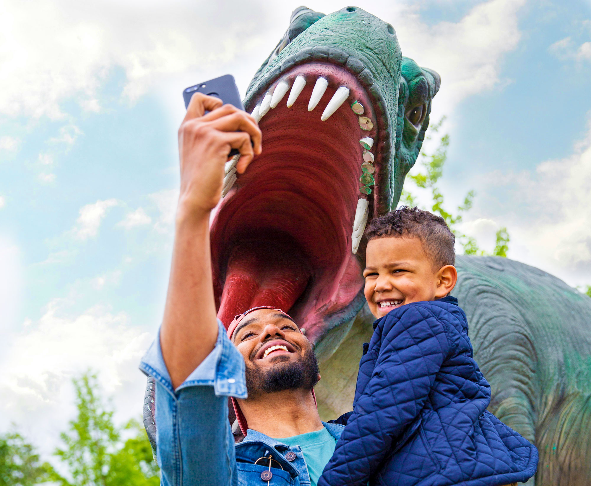 dino kid selfie