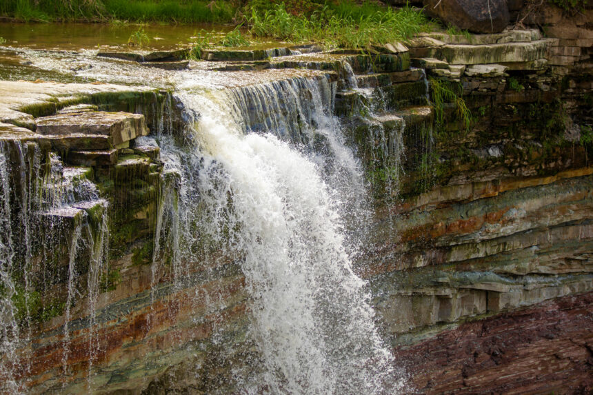 Niagara Waterfalls Autumn