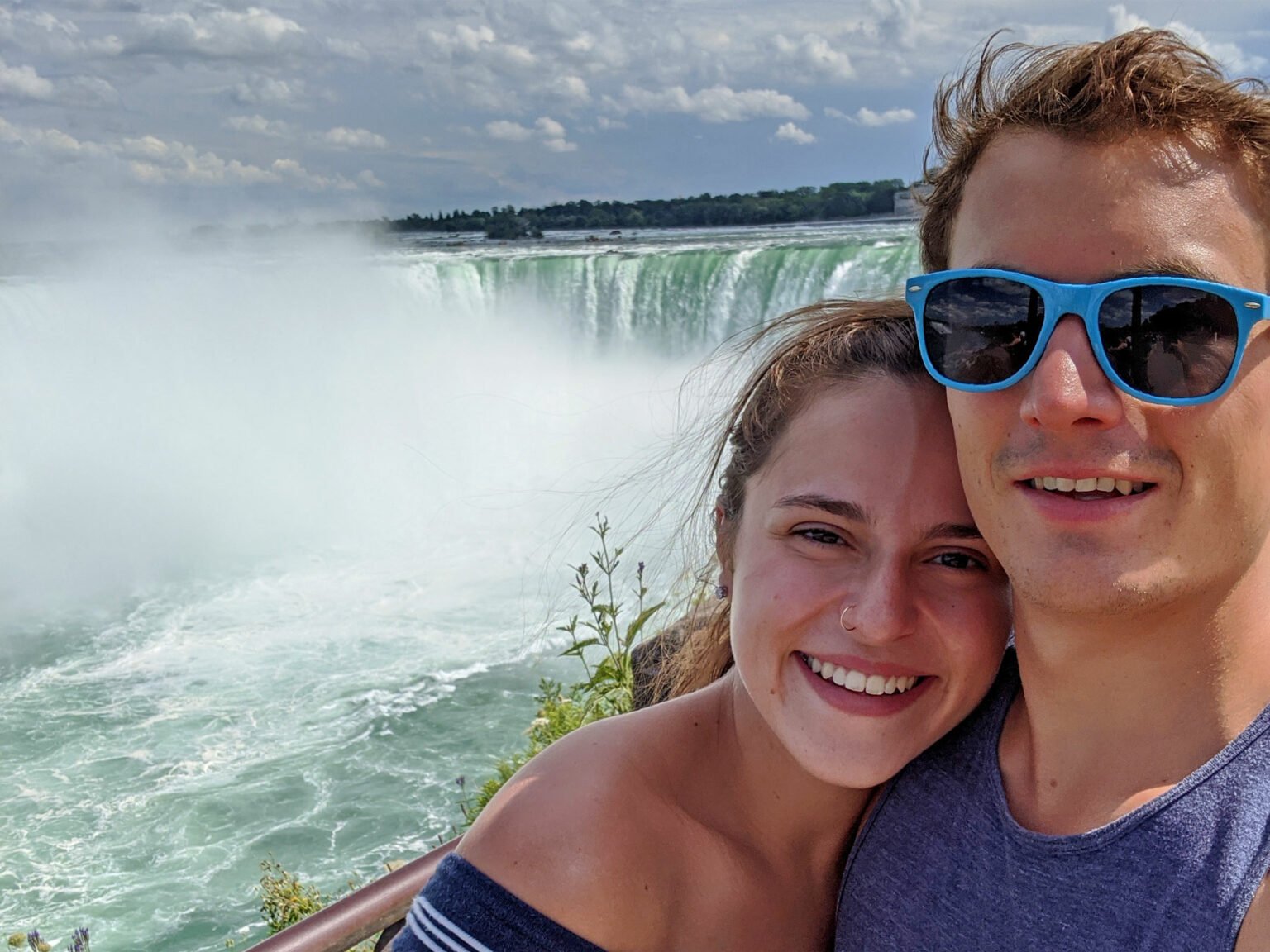 Couple Selfie Niagara Falls