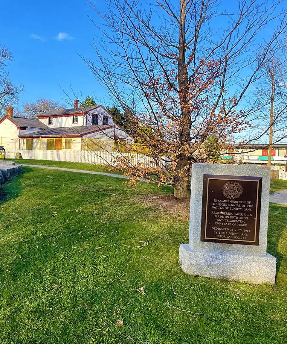 Niagara Falls Canada Battle Ground Hotel Museum bench distance view