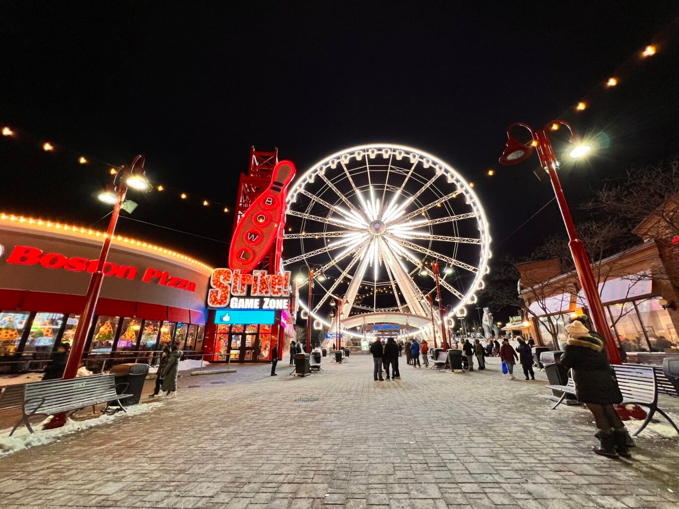 clifton hill niagara falls winter