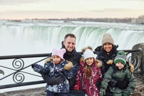 Family Day niagara falls winter