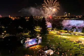 Fan Zone Niagara Falls