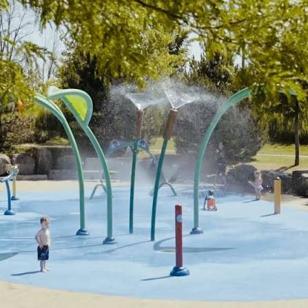 niagara falls city splash pads