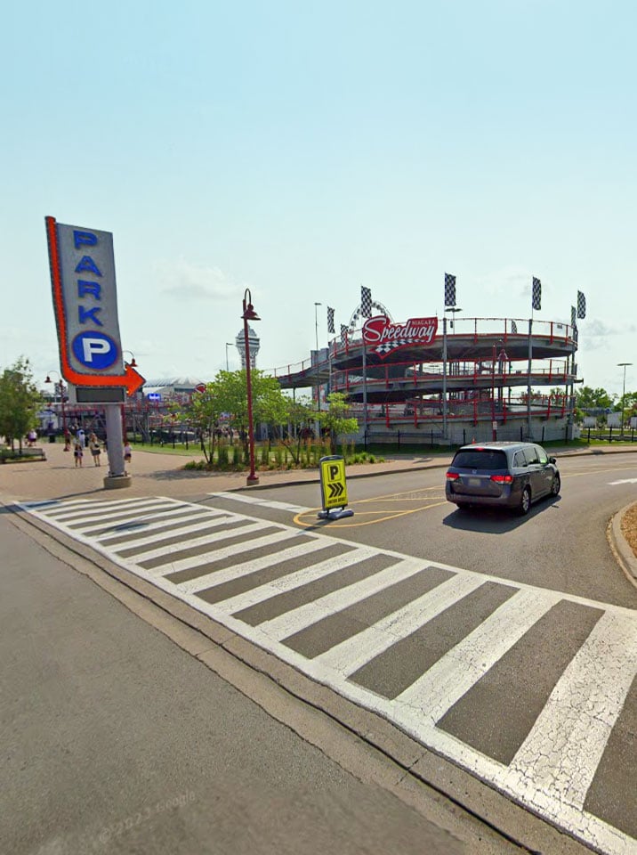 Clifton Hill Niagara Falls Parking Entrance