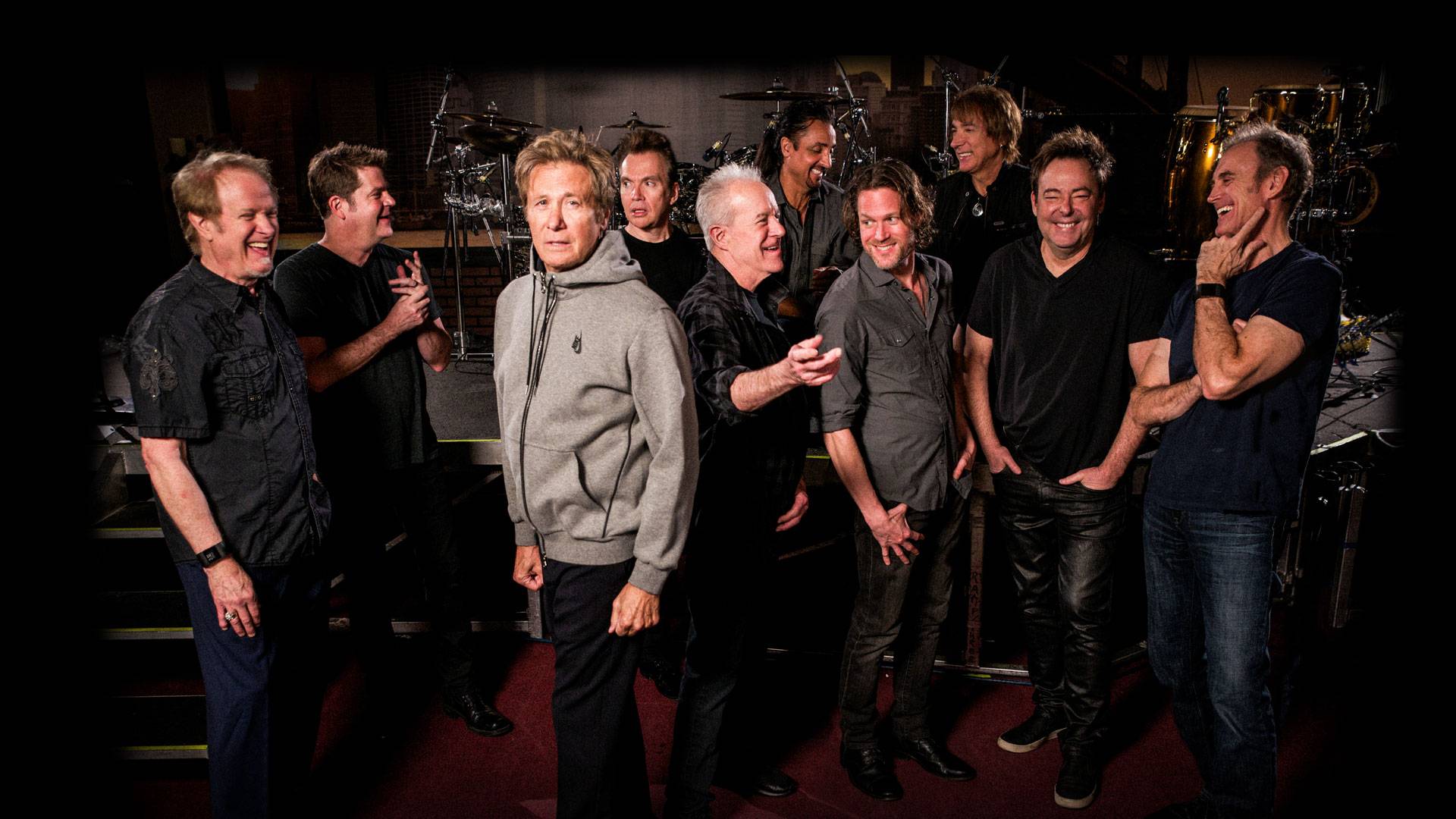 Chicago Live in Concert Clifton Hill Niagara Falls, Canada