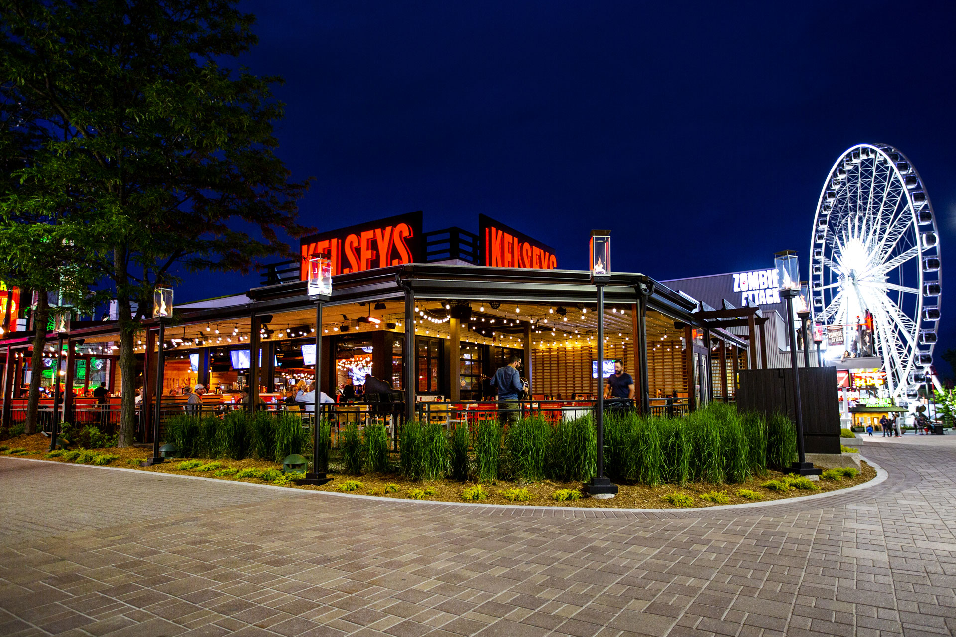 Falls. Ресторан ниагара фоллс. Река конго водопады ливингстона. The labasin waterfalls restaurant (филиппины). Restaurant niagara.