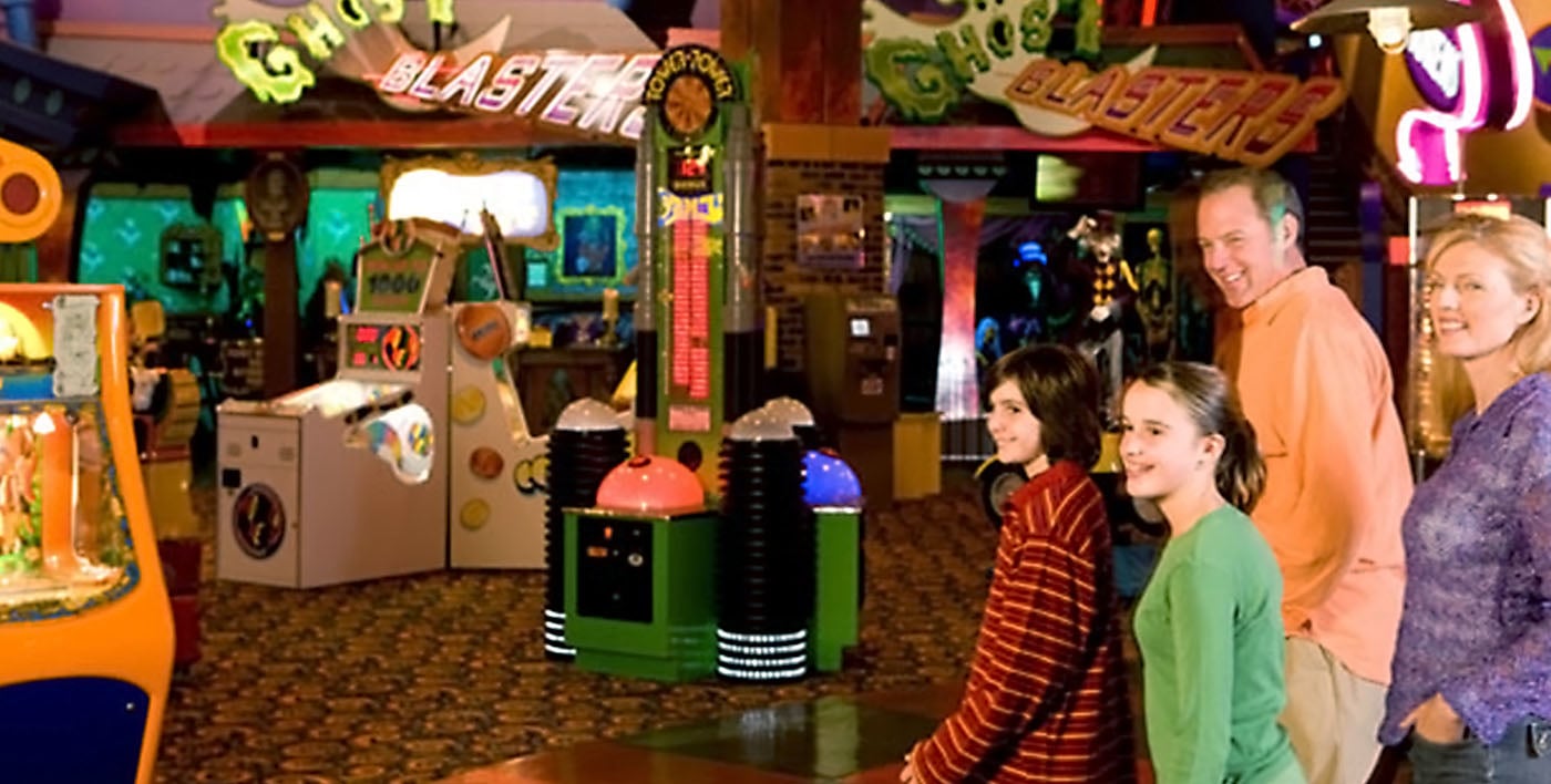 Family walking into Great Canadian Midway