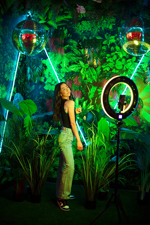 Ripleys Selfie Studio rainforest