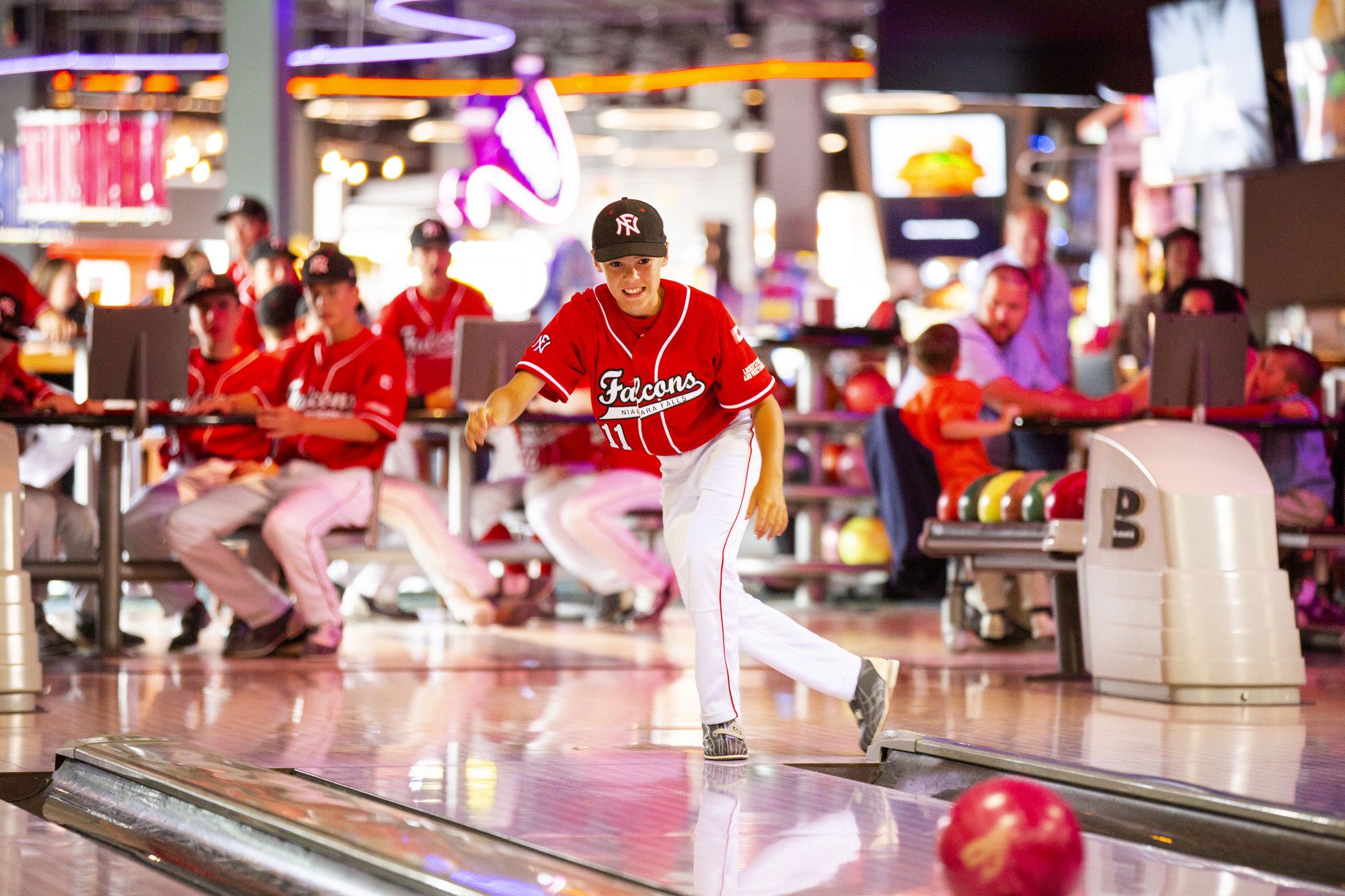 Baseball team at the Bowling ally