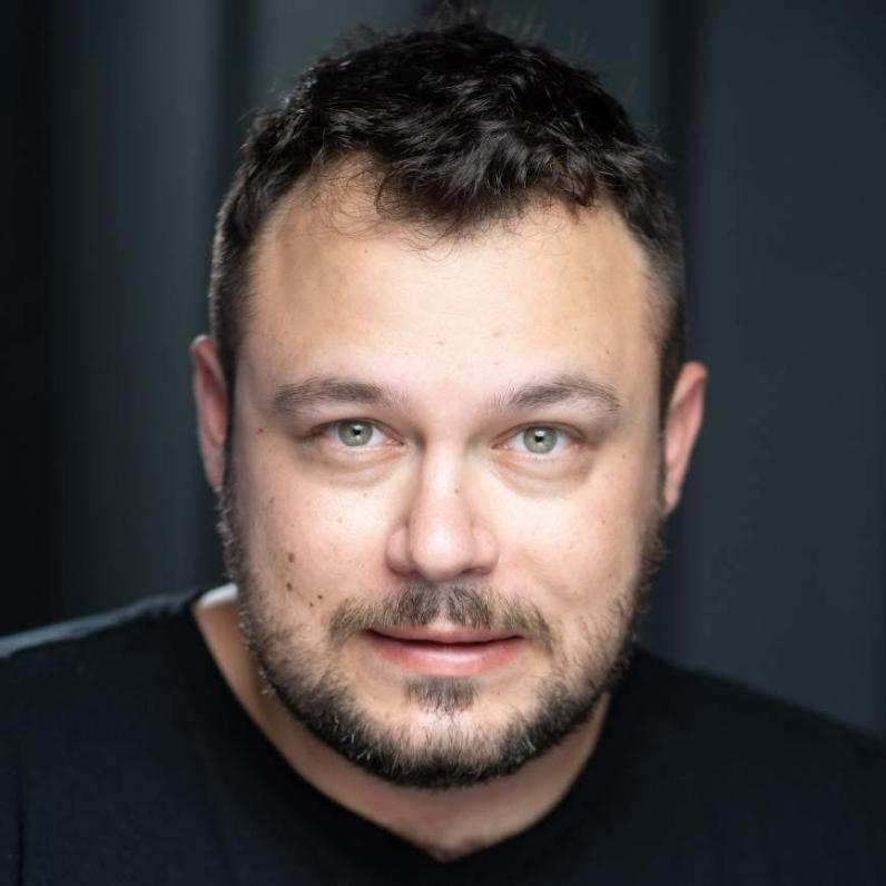 Ben Bankas headshot