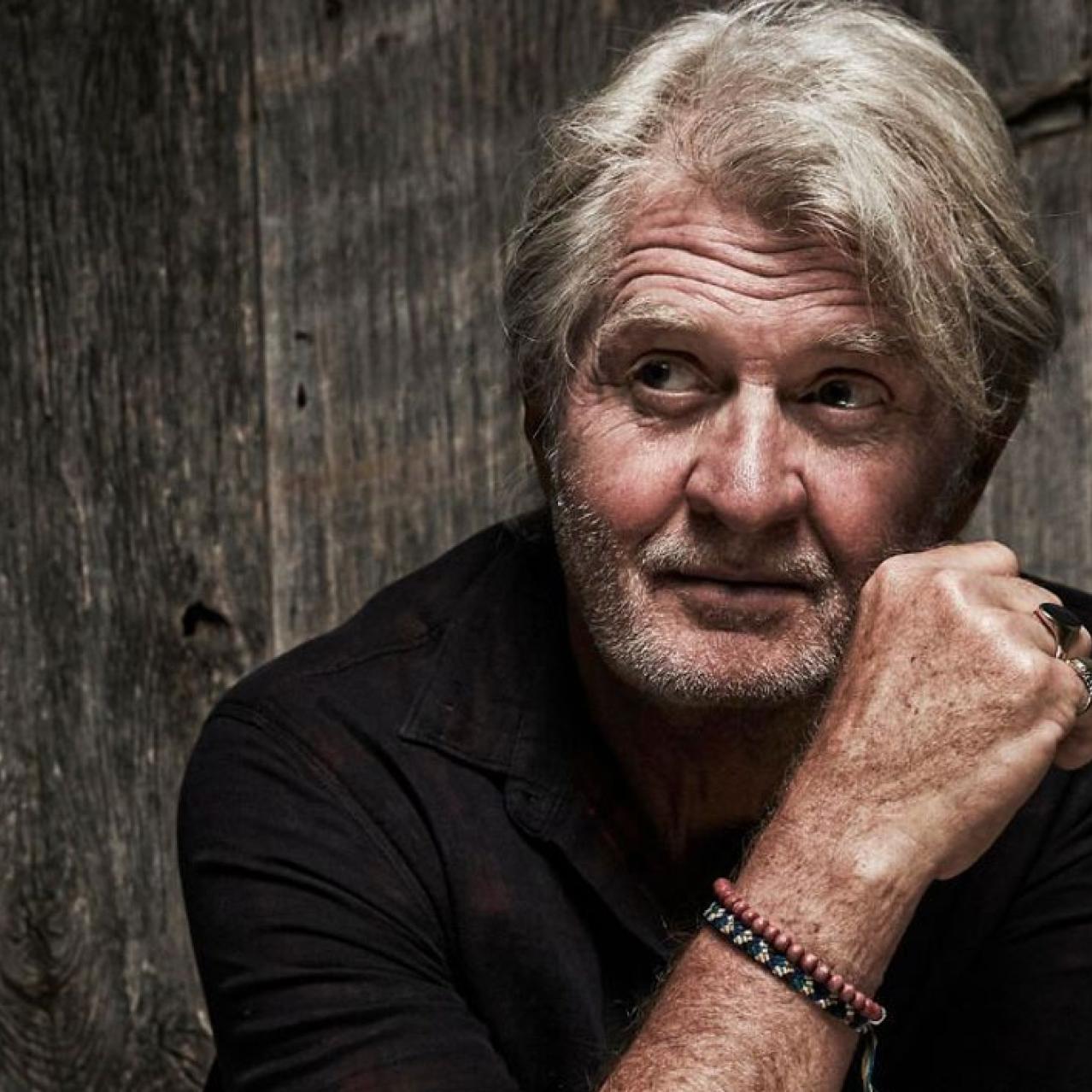 Tom Cochrane