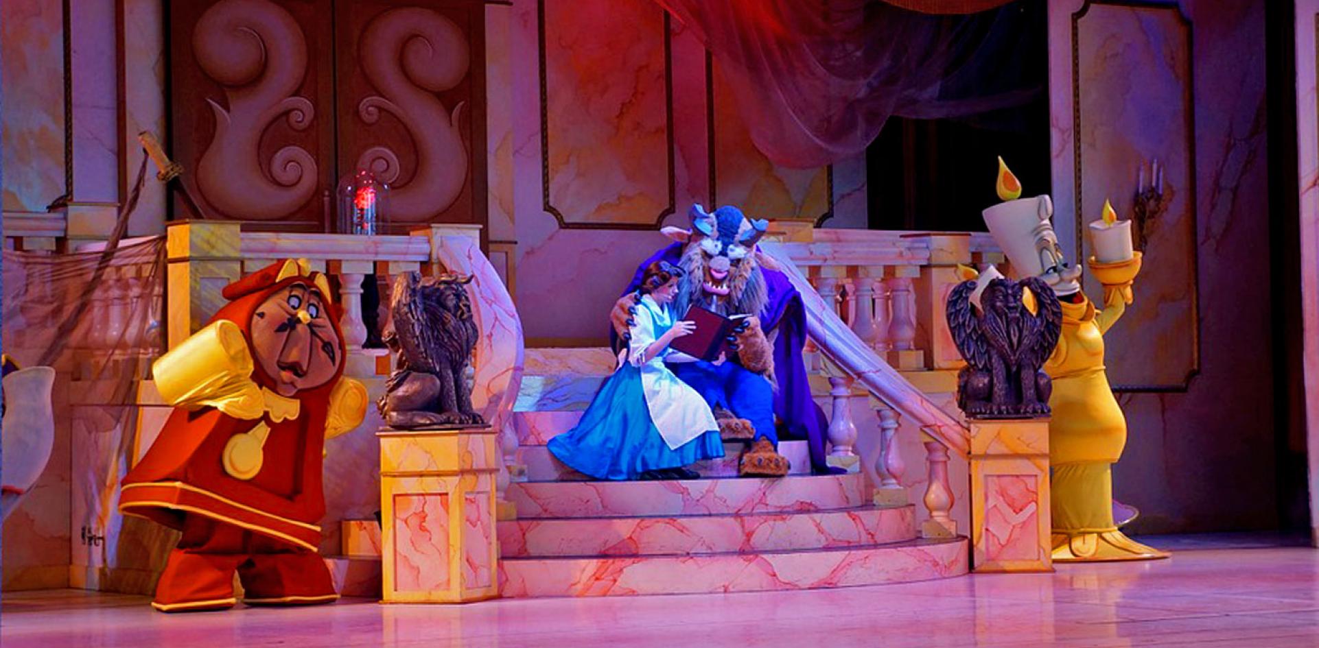 Disney S Beauty And The Beast Clifton Hill Niagara Falls Canada