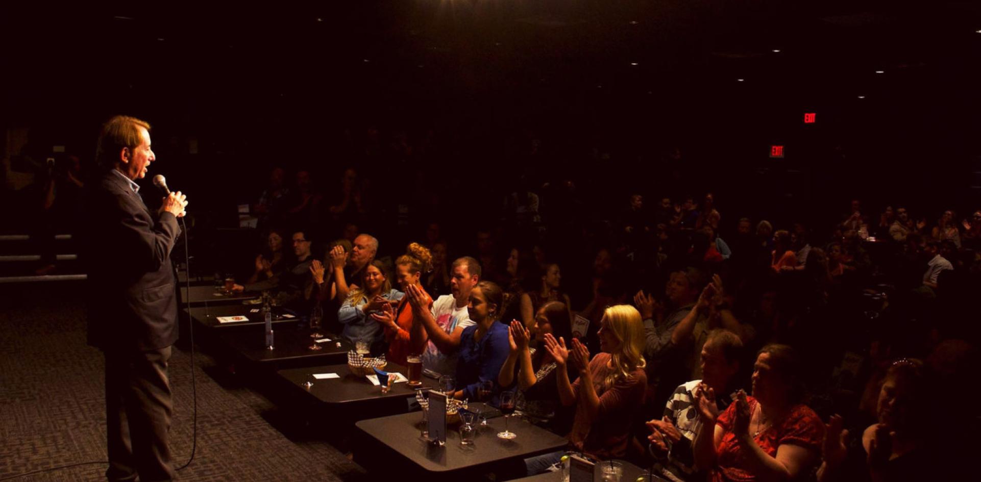 Yuk Yuk S Comedy Club Niagara Falls Clifton Hill Niagara Falls