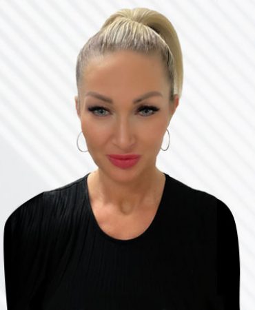 Christine Lynn